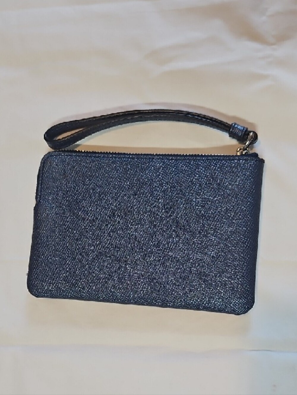 Coach Navy Pebbled Leather Wristlet with Silver Logo - Picture 2 of 7